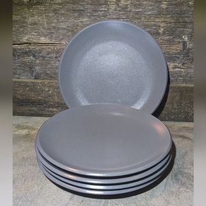 Calvin Klein The Khaki Collection Cargo Gray Plate 9 1/4"